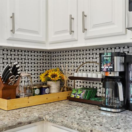 The Staycation, 4 Beds-3 Baths, With Pool And Hot Tub Near At&T Stadium, 20 Mins To Dallas And Fort Worth Grand Prairie Εξωτερικό φωτογραφία