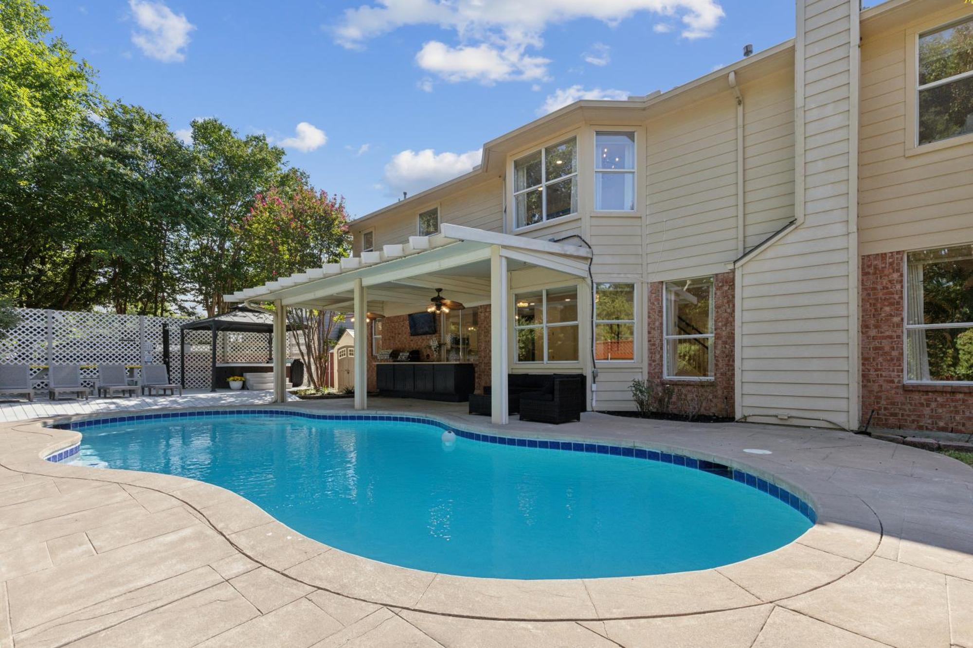 The Staycation, 4 Beds-3 Baths, With Pool And Hot Tub Near At&T Stadium, 20 Mins To Dallas And Fort Worth Grand Prairie Εξωτερικό φωτογραφία
