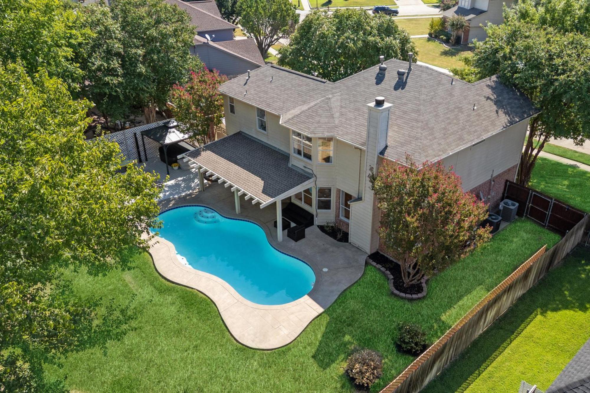 The Staycation, 4 Beds-3 Baths, With Pool And Hot Tub Near At&T Stadium, 20 Mins To Dallas And Fort Worth Grand Prairie Εξωτερικό φωτογραφία